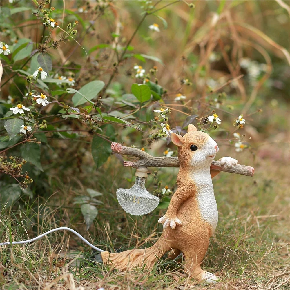 Squirrel Glow - sjarmerende ekornlampe som lyser opp hjemmet ditt